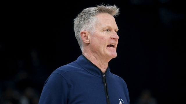 Mike Dunleavy on Steve Kerr’s Expiring Deal: “He’s Our Coach Next Year”