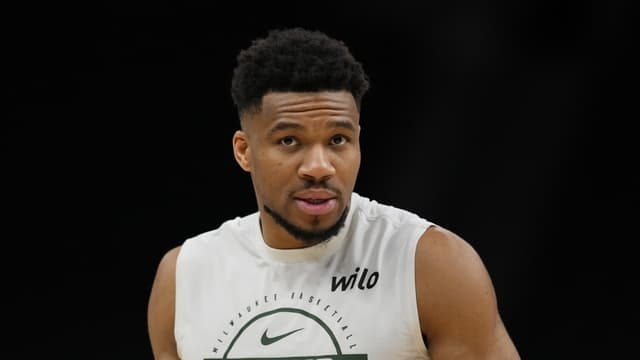 Knicks and Cavs Among Teams Monitoring Potential Giannis Antetokounmpo Trade