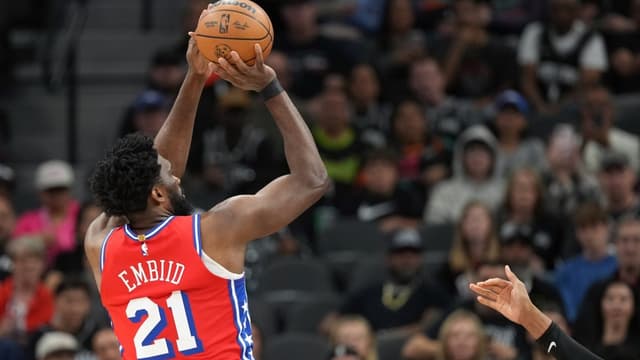 Joel Embiid Diagnosed With Appendicitis, Will Undergo Surgery