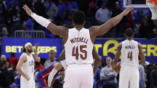 Windhorst Says Mitchell Should Wait for $350M Deal Over Cavs' $272M July Offer