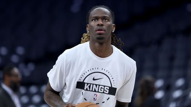 Kings Seeking First-Round Pick for Keon Ellis