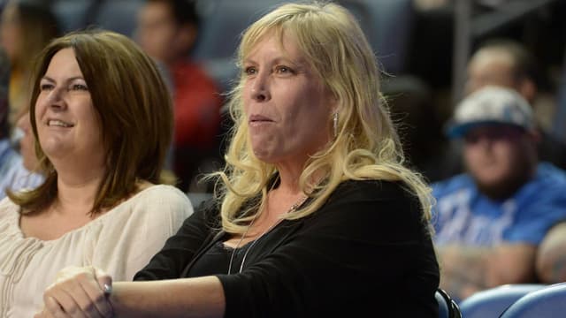 Jeanie Buss' Sister Janie Pleaded to the New Lakers Owners to Not Fire Her