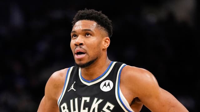 NBA Front Offices Believe Giannis Antetokounmpo Trade Now "Unexpectedly Possible"