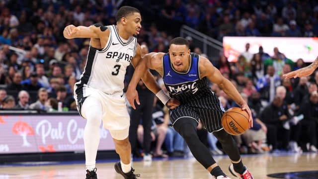 Spurs-Magic Game Moved to 8 PM CT After Flight Cancellation Delays
