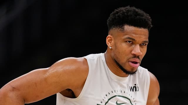 Brian Windhorst: Bucks May Shut Down Giannis Antetokounmpo for Season