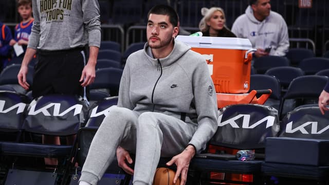 Grizzlies' Zach Edey to Undergo Left Ankle Surgery