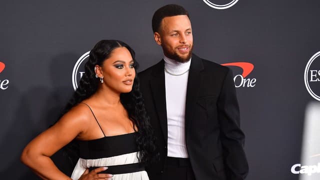 Steph Curry Pens Heartfelt Birthday Message for Wife Ayesha