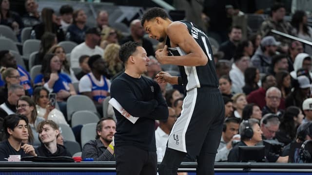 Kendrick Perkins Gives His Coach of the Year Vote to Mitch Johnson