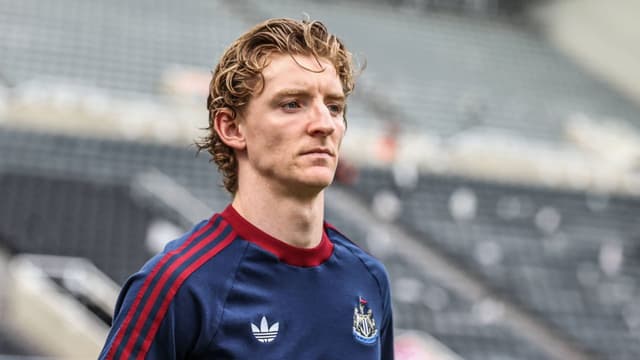 Barcelona Want Anthony Gordon Deal Done This Week