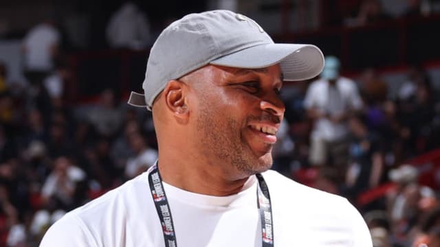 Philadelphia 76ers Promote Jameer Nelson to No. 2 Executive Role, Elton Brand Out as GM