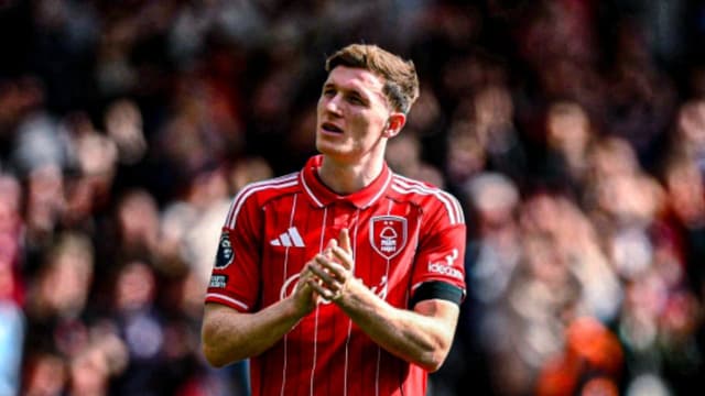 Manchester United Remain Confident of Beating Man City for Elliot Anderson