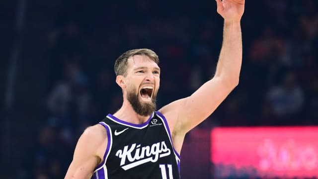 Kings and Hornets Discussing a Domantas Sabonis Trade