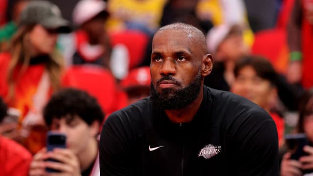 LeBron James Calling Players on Pursuing Teams as Decision Week Approaches