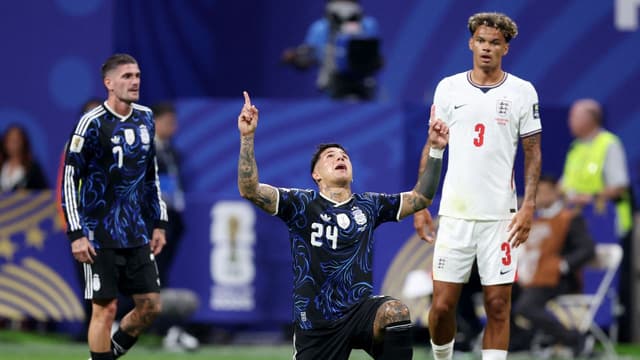 Argentina Punish England in Stoppage Time to Reach World Cup Final