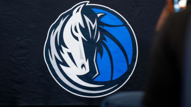 Mavericks Will Have Three No. 1 Overall Picks on Roster After Three-Team Trade