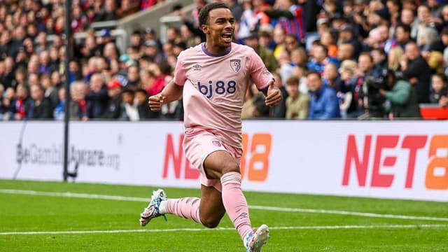 Barcelona and Manchester City Eye Bournemouth's Eli Junior Kroupi