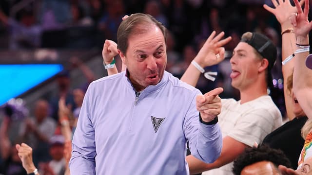 Joe Lacob Pushes Back on Criticism of the Warriors' Offseason