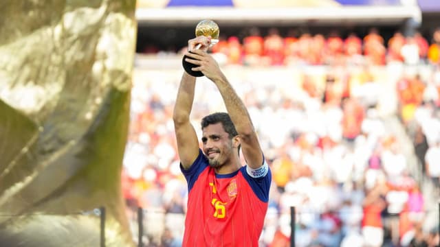Rodri Asks Fermín Lopez for Number 16 Ahead of Barcelona Move