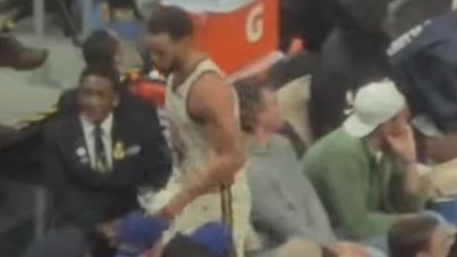 Steph Curry Ruled Out for Remainder of Warriors vs. Pistons With Knee Soreness