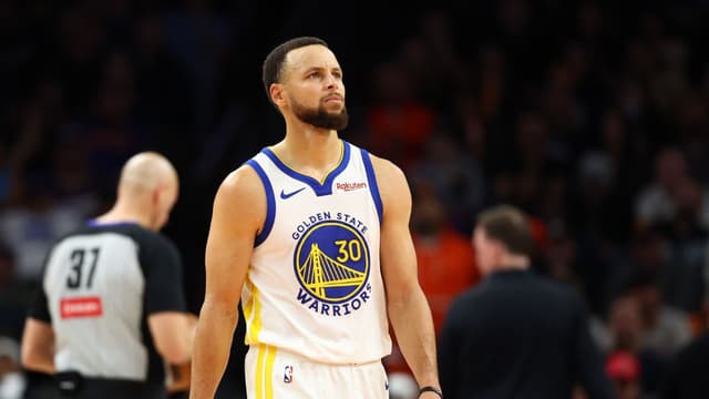 Stephen Curry Ruled Out Vs. Lakers for 10th Straight Game With Runner’s Knee