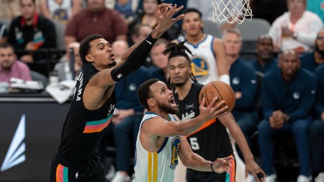 Stephen Curry Posts Graphic Showing Him Closing In on Michael Jordan After 46 Point Night