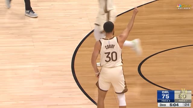 Stephen Curry Breaks Out Into Dance, Adds a New Celebration to His Bag vs. Magic