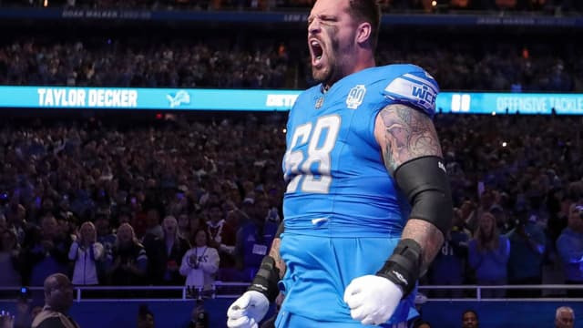 Taylor Decker Headlines Top Five Non-Controversial NFL Free Agents Right Now