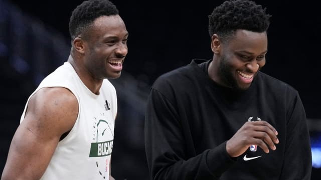 Alex Antetokounmpo in Awe After Debut in Front of Brothers Giannis and Thanasis