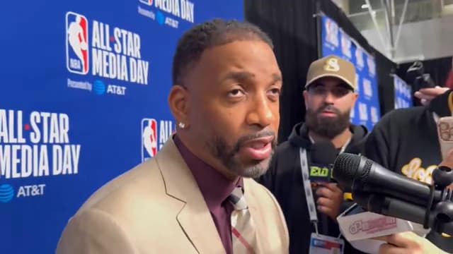 Tracy McGrady: You Can’t Touch Shooters, So Wide-Open Threes Keep Coming