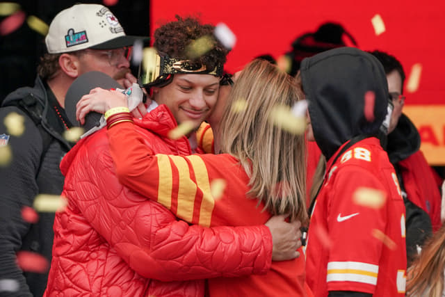Patrick Mahomes Helps Randi Cope With Missing Her Dad's Presence