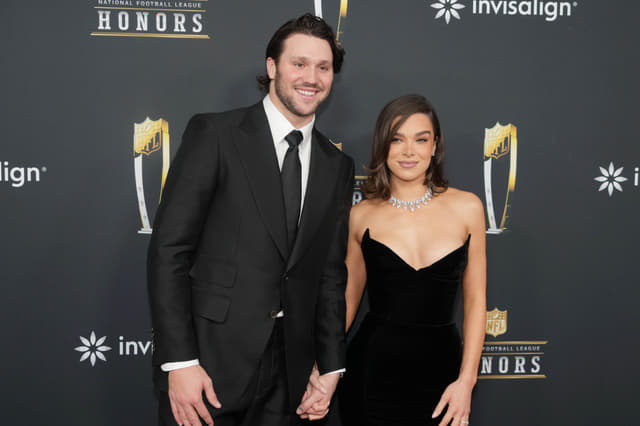 Hailee Steinfeld Set to Miss Josh Allen’s Playoff Game Against Jaguars