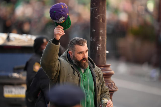 “You’re a Saint”: Jason Kelce’s Fun Chat with Chiefs Fan Goes Viral