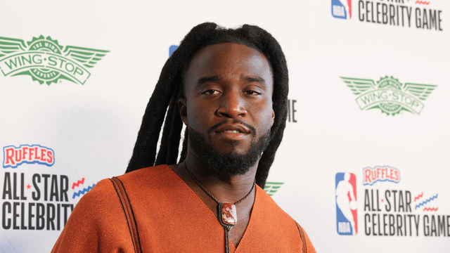 Country Star Shaboozey Credits NASCAR’s Jeff Gordon