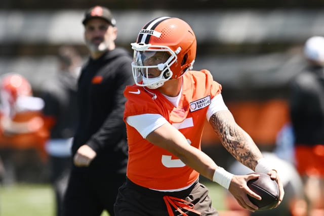 “We Got to Coach Him Up”: Kevin Stefanski on Dillon Gabriel’s Insipid Performance 