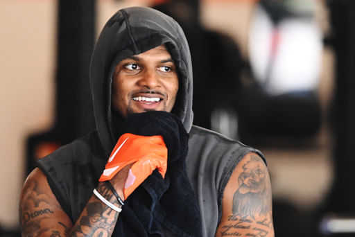 Injured Deshaun Watson Looks in Good Shape for Quicker Return (Video)