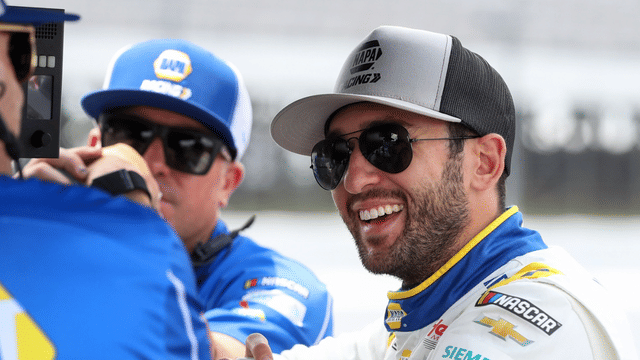 Chase Elliott Urges New Fans to Experience Bristol Night Race