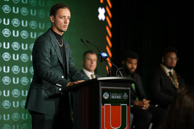 Top 3 Highest Paid College Football QBs