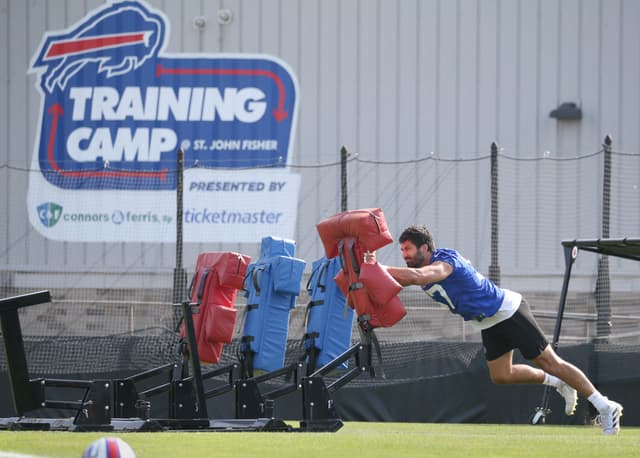 Eagles Give A.J. Epenesa Another Chance After Failed Browns Deal