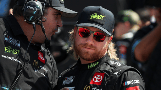 Hamlin Reveals How Reddick ‘Hid in the Pack’ to Clinch Playoff Spot