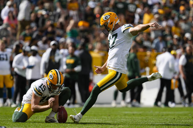 Do NFL Kickers Wear Soccer Cleats?