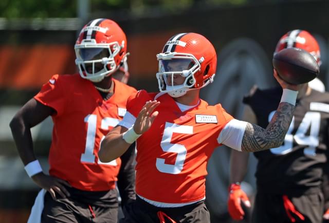 Browns Legend Backs Dillon Gabriel Amid Shedeur Sanders' Waiting