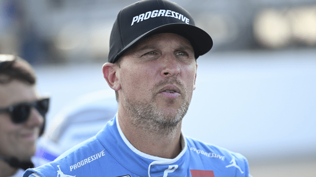 Denny Hamlin Hunts 60th Cup Win at Kansas Battleground