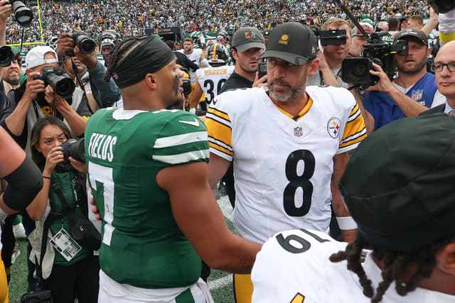 Aaron Rodgers, Justin Fields Take Up $48M of Jets Cap Space