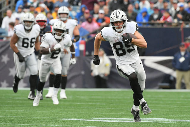 Medical Analyst Weighs in on Brock Bowers’ Right Knee Injury
