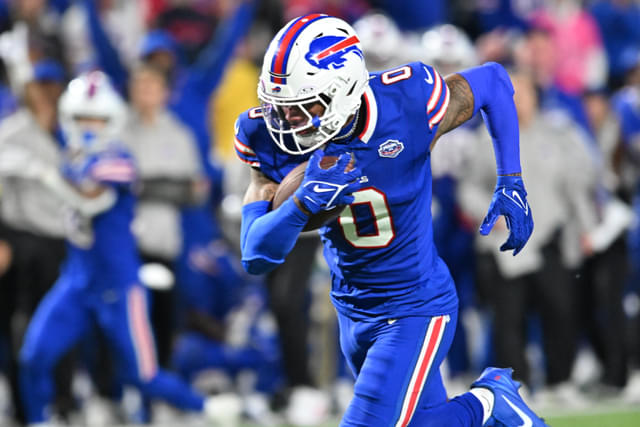 Bills WR Goes Viral for Sporting $100K Chain