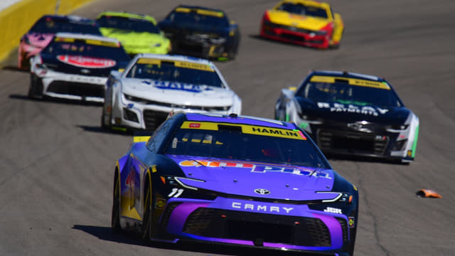How Much Will NASCAR Cup Drivers Make This Weekend in Las Vegas?