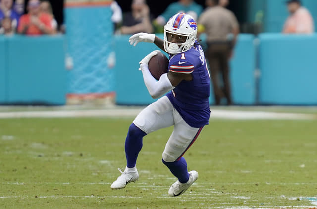 Report: Bills Expected to Release Curtis Samuel to Clear $6 Million in Cap Space
