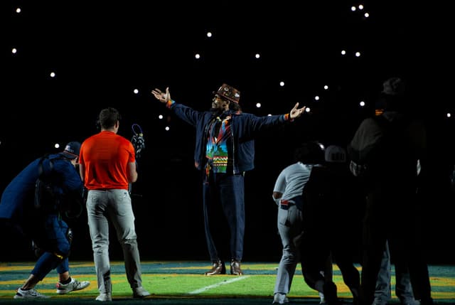 “Why You Want Another Car?”: Cam Newton Dissuades QBs From Expensive Gifts to O-Line