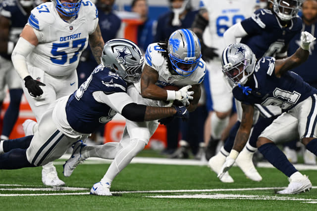 Jahmyr Gibbs Joins Barry Sanders as TD Against Cowboys Sets New Record