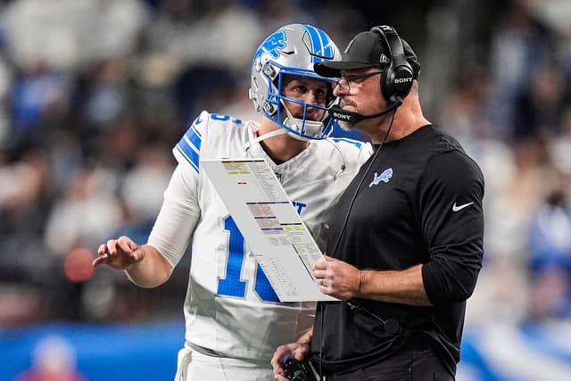 Lions HC Dan Campbell Blasts Haters in Rhetoric Locker-Room Speech